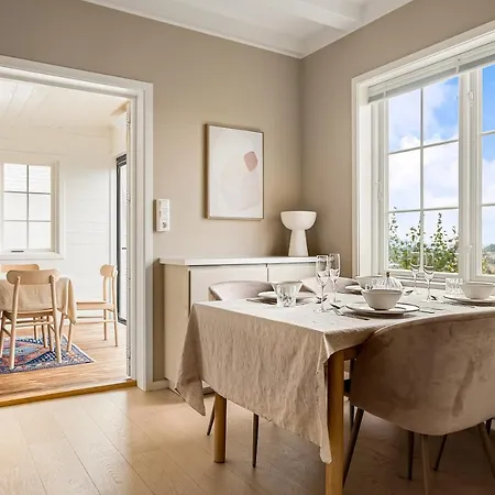 Dinbnb Homes I Luxury With Hot Tub & Views Villa *