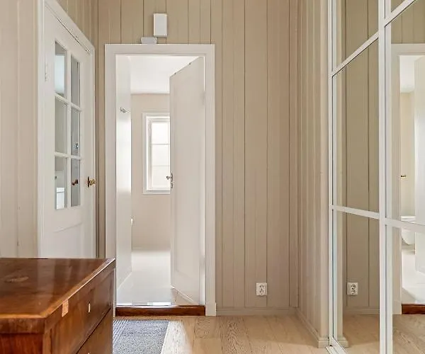 Dinbnb Homes I Luxury With Hot Tub & Views * Bergen