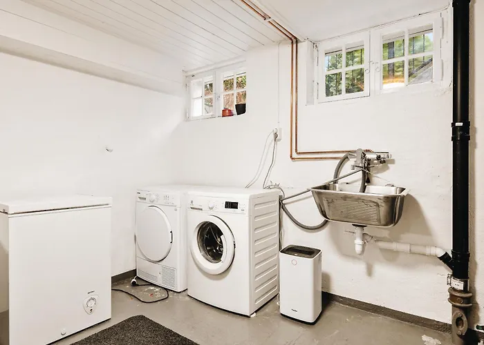 Dinbnb Homes I Luxury With Hot Tub & Views * Bergen